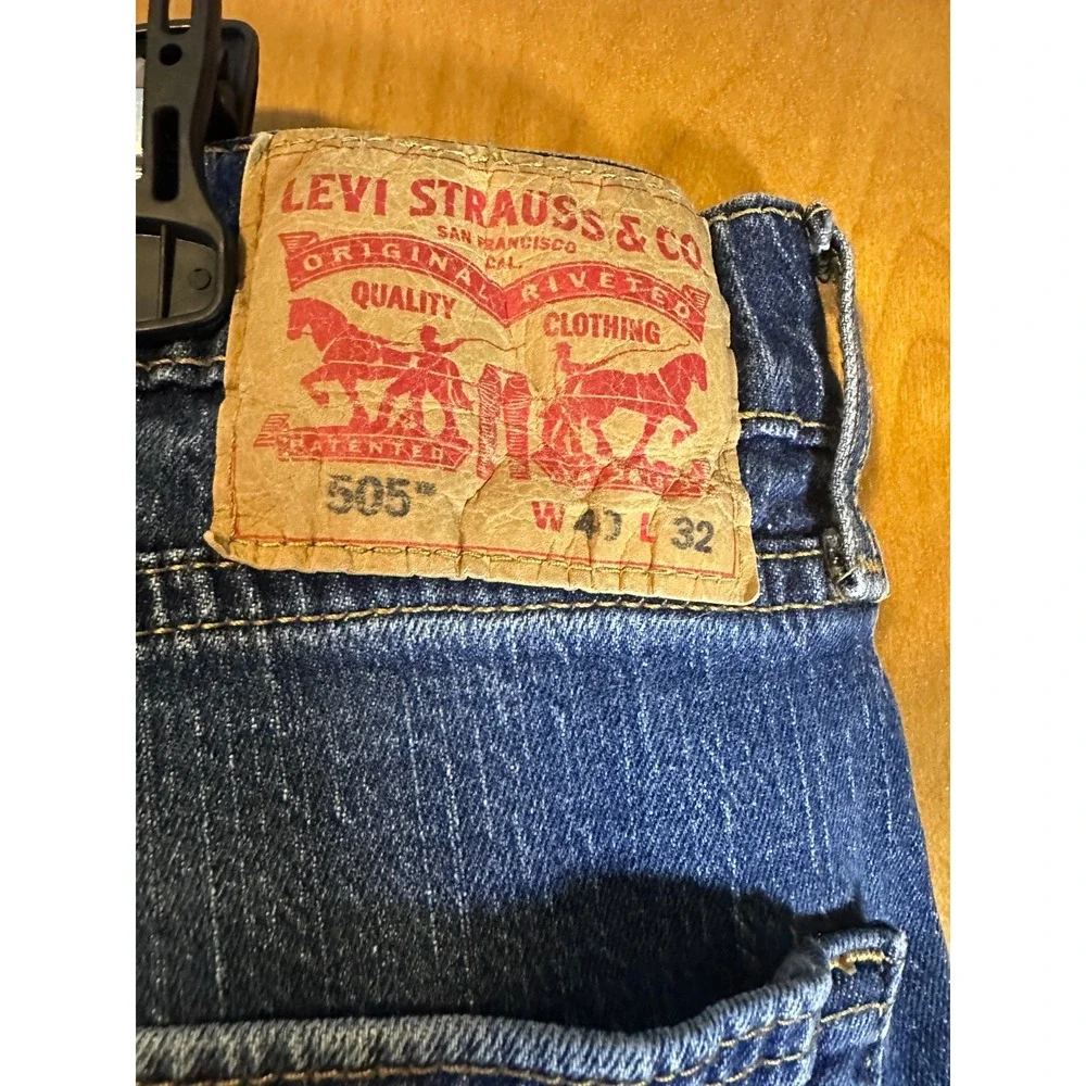 Levi's 505 Jeans Mens‎ 40x32 Blue Regular Straight Leg Denim Zip Fly Dark Wash
